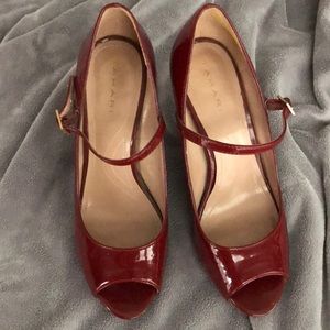 Red Tahari Heels Size 7